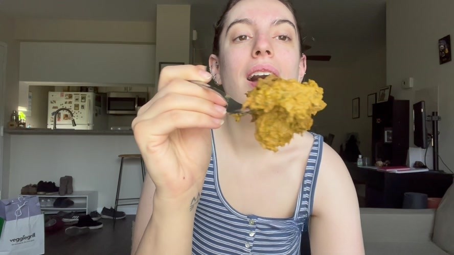 Brooklynbb13 – Girlfriend Makes and Feeds You Breakfast