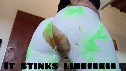 Screenshot 5 from Creamy poop seeping through my leggings