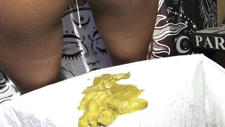 CutieSyren – Stink Sniffer