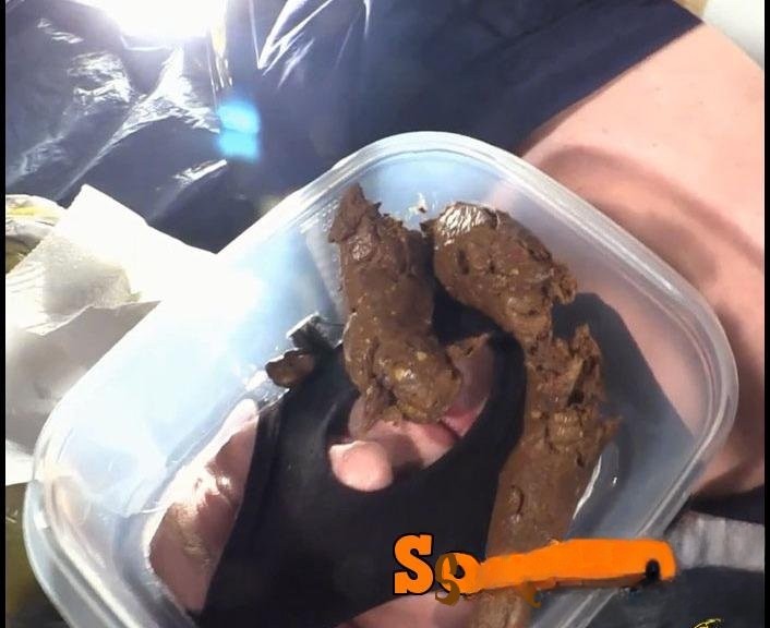 Diana – Shit from the Goddess punishes his slave!