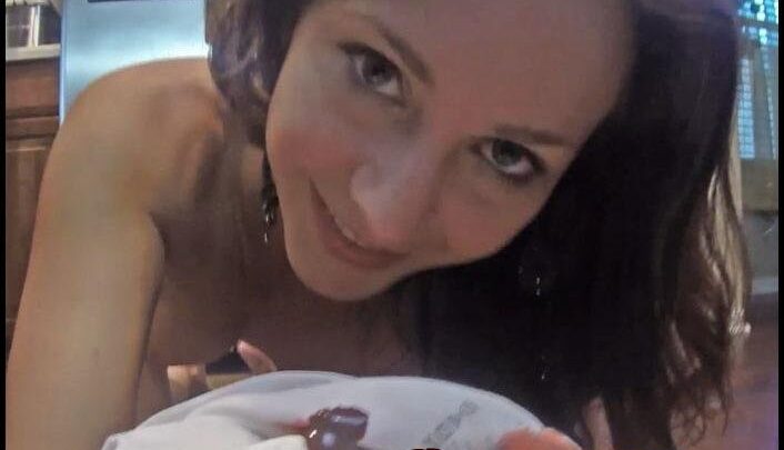 DirtyBetty – Chocolate Covered Cherries