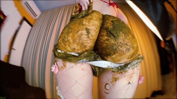 DirtyBetty – Nasty Stinky Plastic Panties!