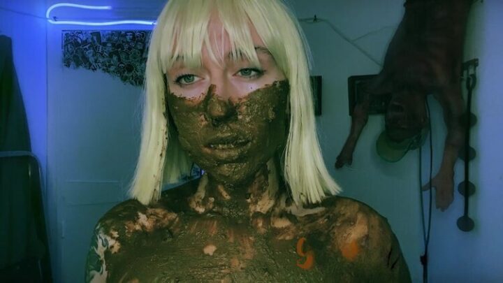 DirtyBetty – Real Scat Mole Rat Experience