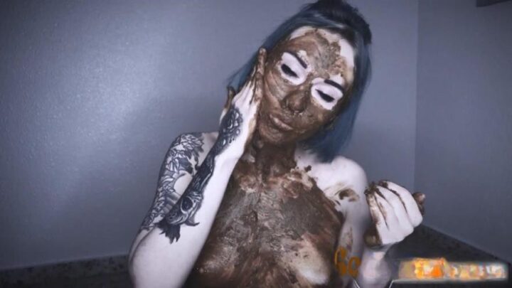 DirtyBetty – Really Dirty Girl with SHIT