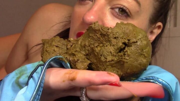 evamarie88 – Hungry For Mommys Panty Shit