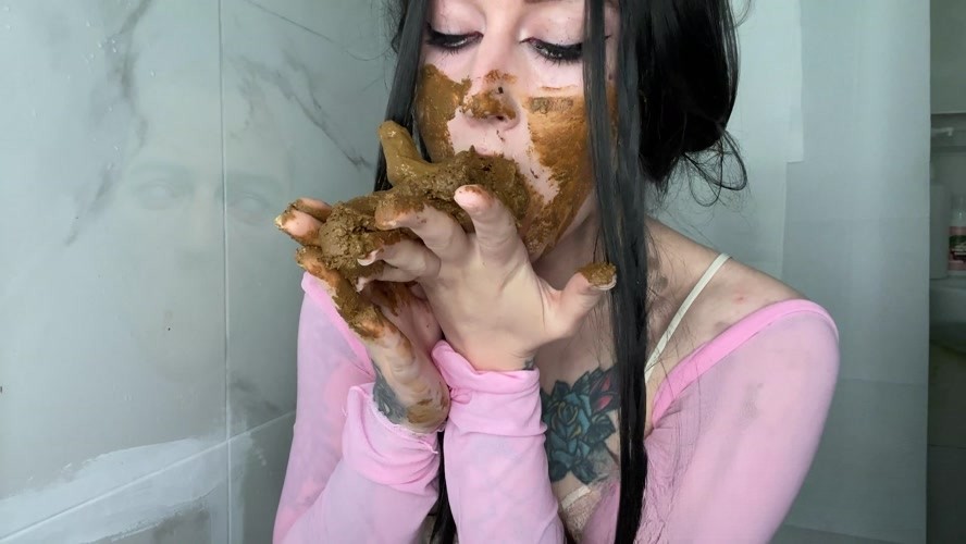 Hot Creepy Scat Girl Milky Puking