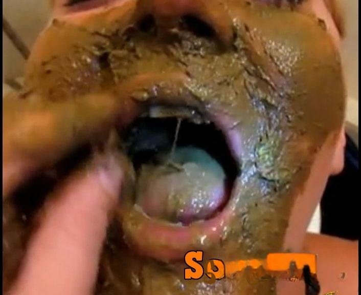 HotDirtyIvone – Innocent Blonde Gets Shitfaced