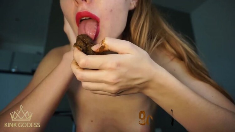 KinkGodess – Tasting precious Scat Turd