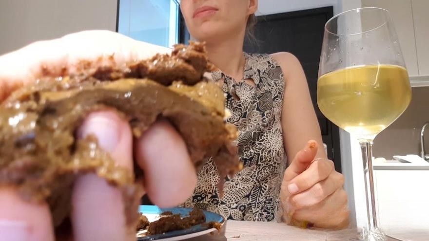 LittleMissKinky – Breakfast is served