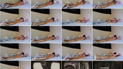 Screenshot 2 from Luckiestdude – Bathroom in Bed