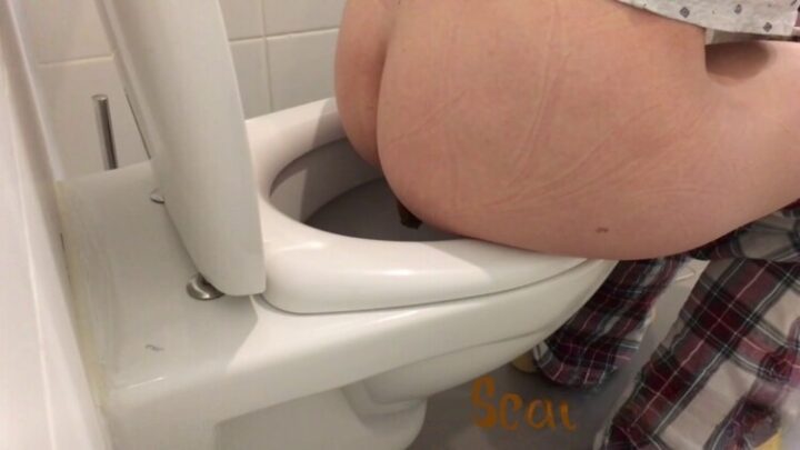 Markovna – Pooping clip compilation