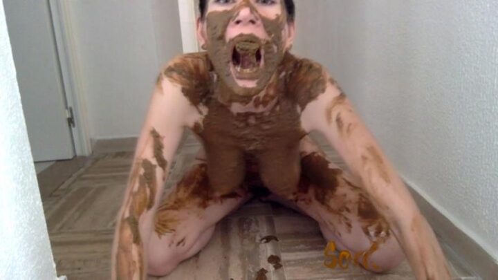 nastymarianne – Shitting and eating