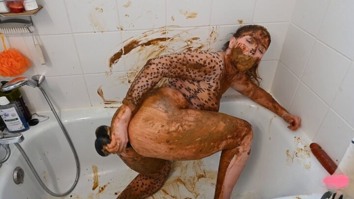 Ninounini – DROWNING IN A SHITTY BATH