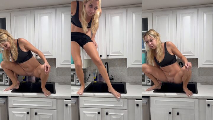 Peeing in my parents kitchen sink