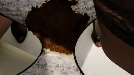 Screenshot 4 from Poopy Huge Panties