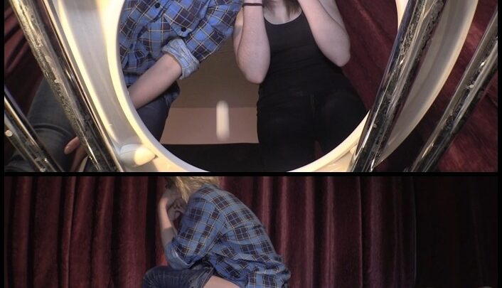 PrincessNikki – Jenny Gina and toilet slave