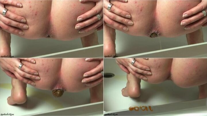 ScatGoddess – THE BIG FAT SAUSAGE