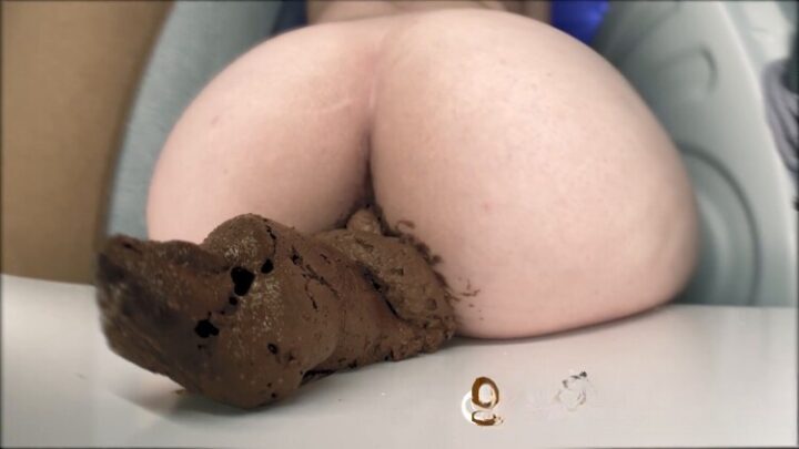 Scatmania Two In One Thick Turd & I Am Poop Master