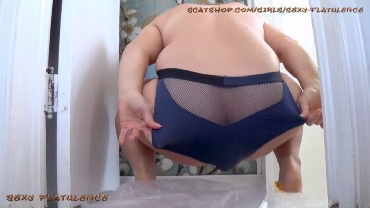 SexyFlatulence – Poop in Blue Panties