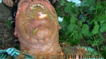 Screenshot 1 from Shit into mouth in the Woods P3