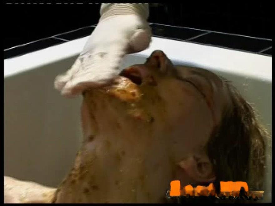 Susan, Veronika – Scat Vomit Piss Domination – Susan & The Domina