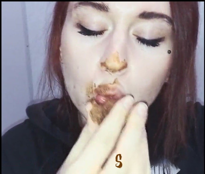 SweetBettyParlour – Short ShitPlay in WC Before Work