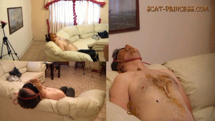 Toilet Slave passing Test Part 2 Thalia HD. P1