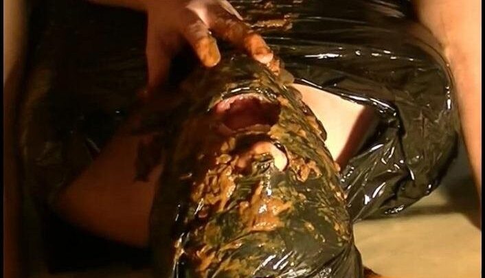Veronika – Close The Jaws Wider And Eat My Shit