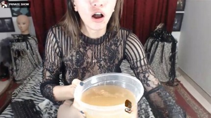 Screenshot 1 from Webcam Show Eating Shit and drinking Vomit. P1